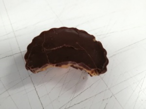 The Pack of 6 Mix Eric's Peanut Butter Cups / Milk and Dark Chocolate - Free Shipping